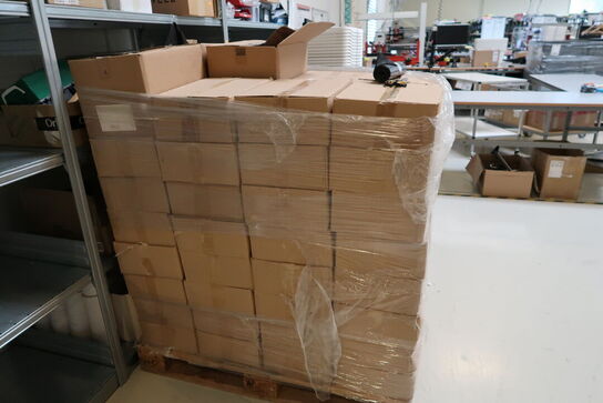 Palle med klare affaldssække 