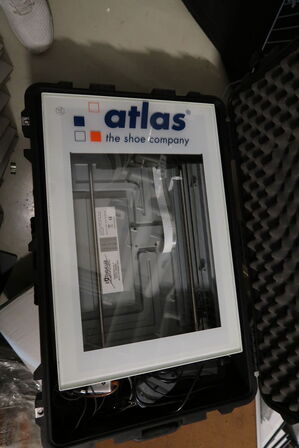2D scannersystem ATLAS THE SHOE COMPANY Rothballer A3-Scan-System