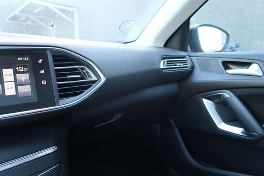 Varebil PEUGEOT 308 Van 1.6 Bluehdi 120 Hk Sw