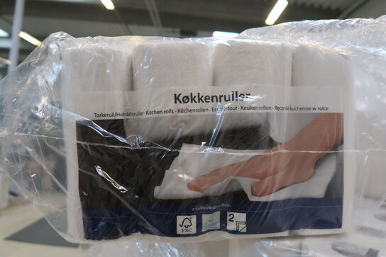 Palle med køkkenrulle