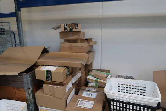 Div. Tomme papkasser, vasketøjskurve m.m.