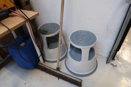 2 stk. elefantfødder