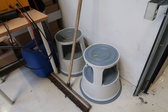 2 stk. elefantfødder