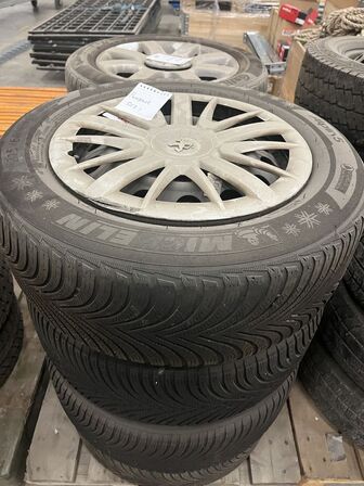 Dæk, ”Peugeot 507?” ca 3mm, Michelin