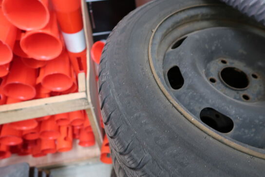 11 stk. fælge med dæk