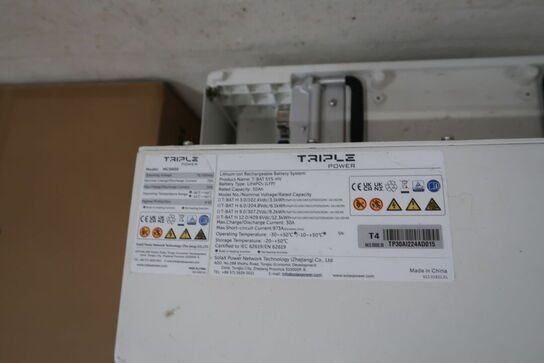 Palle med inverter SOLAX, batteri SOLAX m.m.