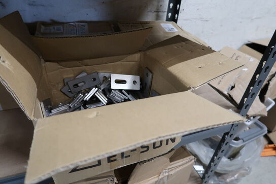 Lagerreol med div. Varelager