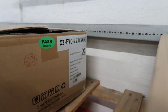 Lader SOLAX Smart EV X3-EVC-22K(SXH)