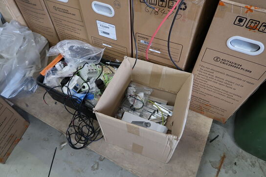 Div. Kabelskrot samt aluskinner