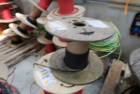 Div. Kabeltromler med div. Kabel