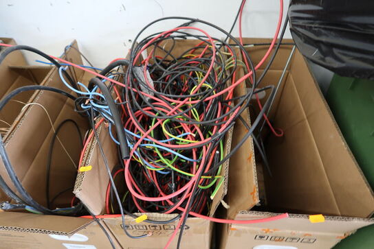 Div. Kabelskrot samt aluskinner