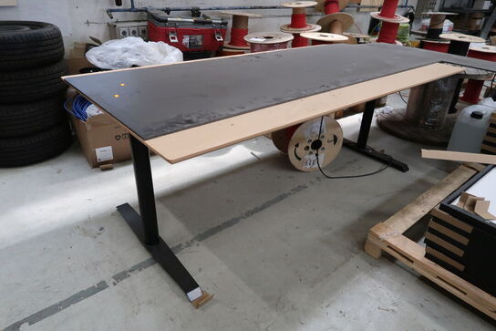 El. hæve/sænke skrivebord