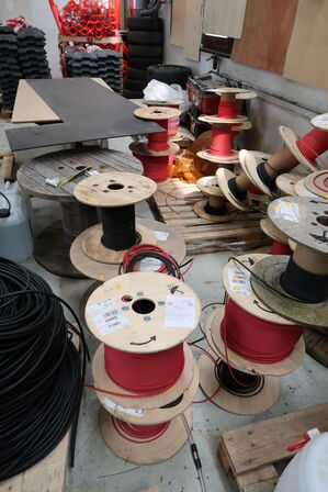 Div. Kabeltromler med div. Kabel