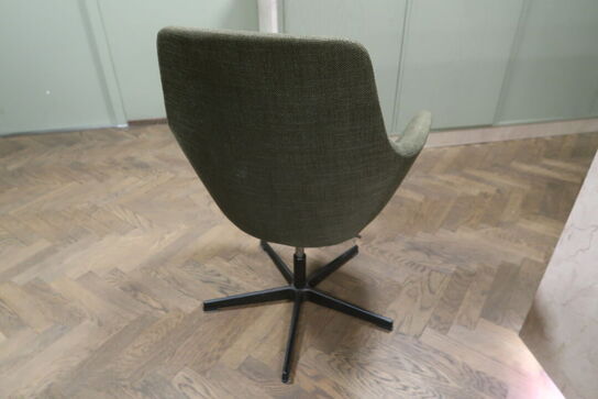 Lænestol ARNE JACOBSEN Lille Giraf