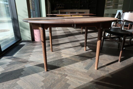 Spisebord HANS J. WEGNER CH337