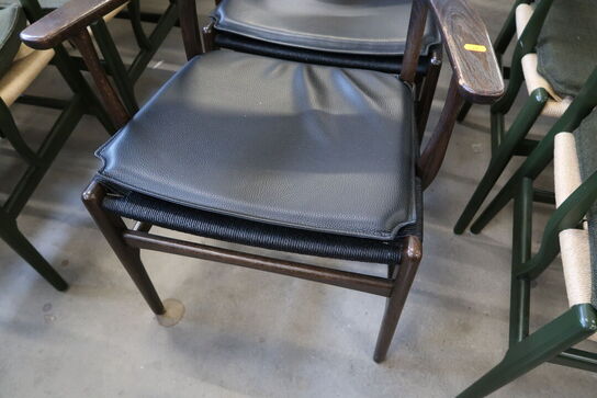 4 stk. spisebordsstole HANS J. WEGNER CH26 med 2 stk. læderhynder