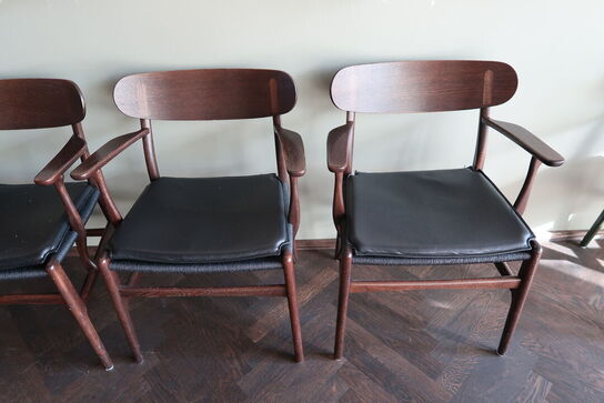 4 stk. spisebordsstole HANS J. WEGNER CH26 med 2 stk. læderhynder