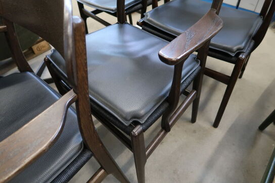 4 stk. spisebordsstole HANS J. WEGNER CH26 med læderhynder