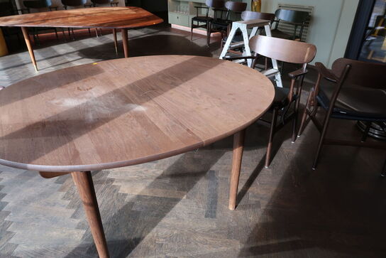 Spisebord HANS J. WEGNER CH337