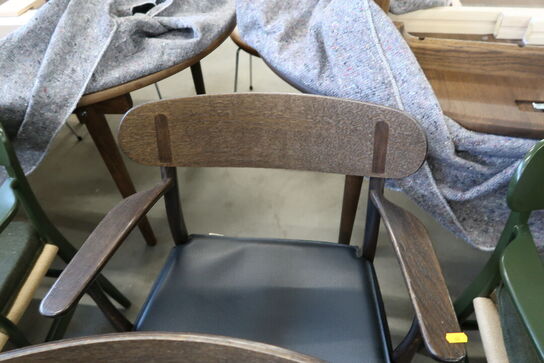 4 stk. spisebordsstole HANS J. WEGNER CH26 med 2 stk. læderhynder