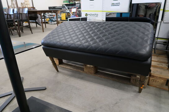 Daybed DESIGN BY US "Tiny Bitch"