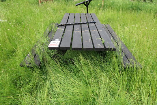 2 stk. Bord-/bænkesæt 