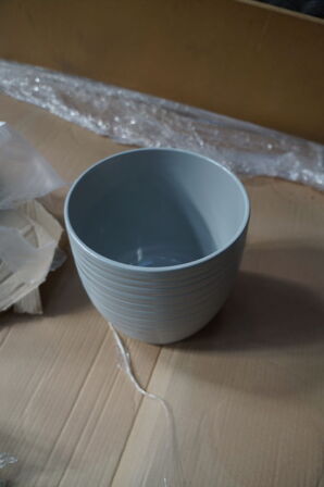 Palle med diverse potter