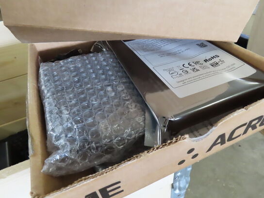 Palle med rester fra TC ELECTRONIC