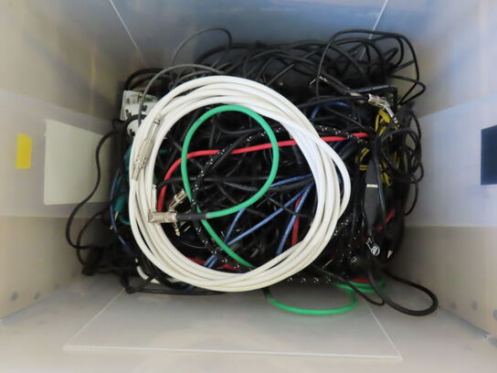 Palle med rester fra TC ELECTRONIC