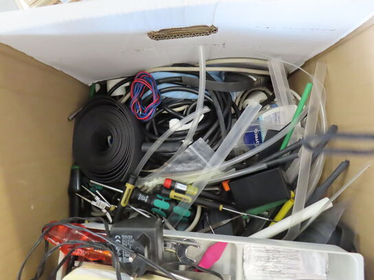 Palle med rester fra TC ELECTRONIC