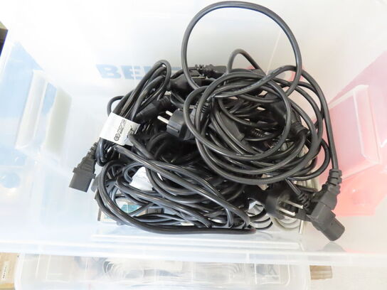 Palle med rester fra TC ELECTRONIC