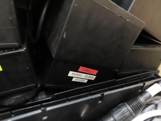 Palle med rester fra TC ELECTRONIC