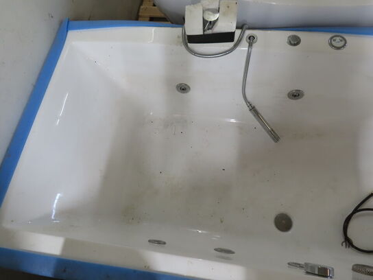 Jacuzzi