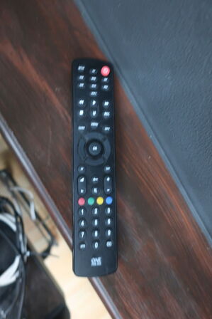 Stand med fjernsyn SAMSUNG UE40ES5505