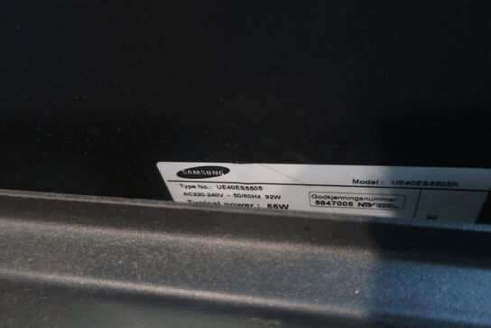 Stand med fjernsyn SAMSUNG UE40ES5505