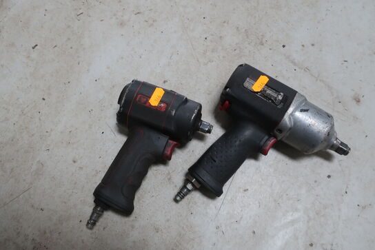 2 stk. luftslagnøgler