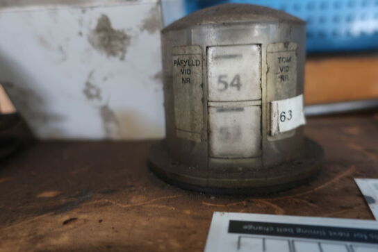 Olietank 1500 liter med indhold 