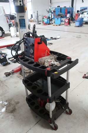 Rullebord med indhold