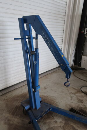 Girafkran AC 1100 kg. 