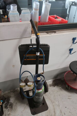 Flaskevogn samt gasflaske