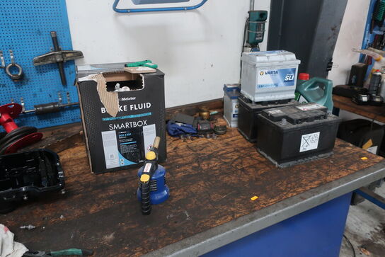 Olietank 1500 liter samt tavle m.v. 