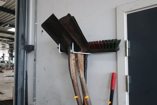 Diverse haveredskaber