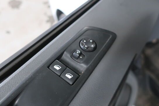 Varebil OPEN Vivaro 1.5 D 120 hk