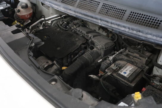 Varebil OPEN Vivaro 1.5 D 120 hk