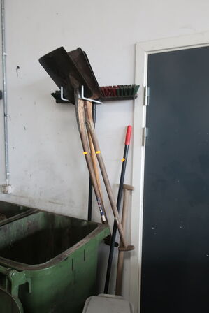 Diverse haveredskaber