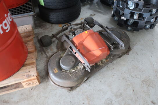 Havetraktor HUSQVARNA R216 AWD