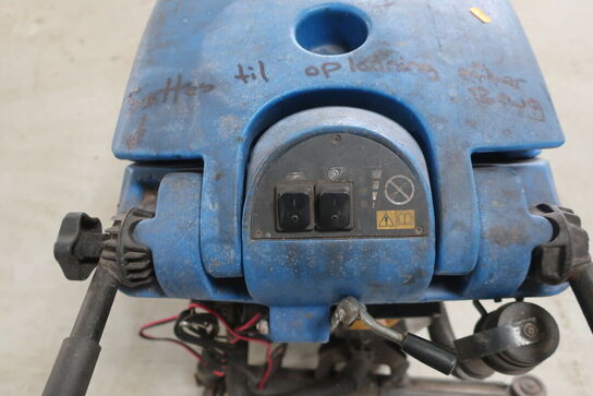 Gulvvaskemaskine NILFISK SCRUBTEC 343B