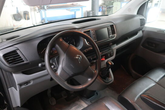 Varebil CITROËN Jumpy 2.0 Blue Hdi 120 hk