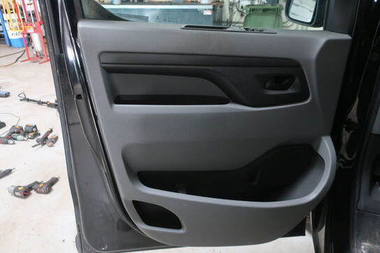 Varebil CITROËN Jumpy 2.0 Blue Hdi 120 hk