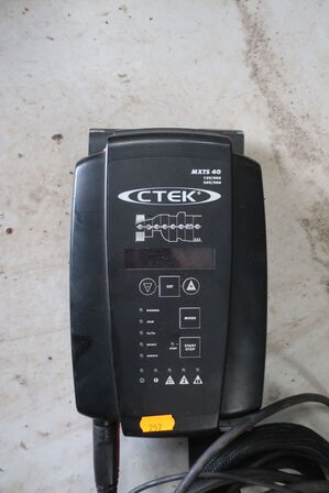 Batterilader CTEK MXTS 40